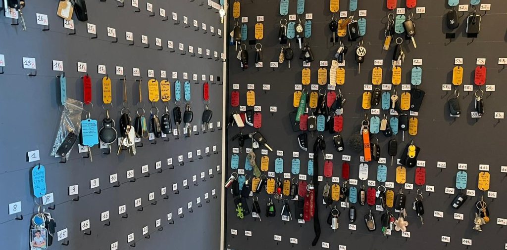 parking securise bordeaux merignac